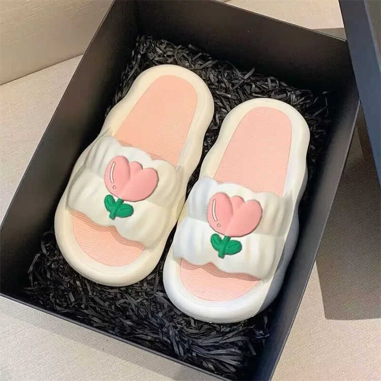 

Summer House Slippers Lady Cloud Slippers Women Indoor & Outdoor Pillow Slippers Non Slip Quick Drying Shower Slides EVA Sandals