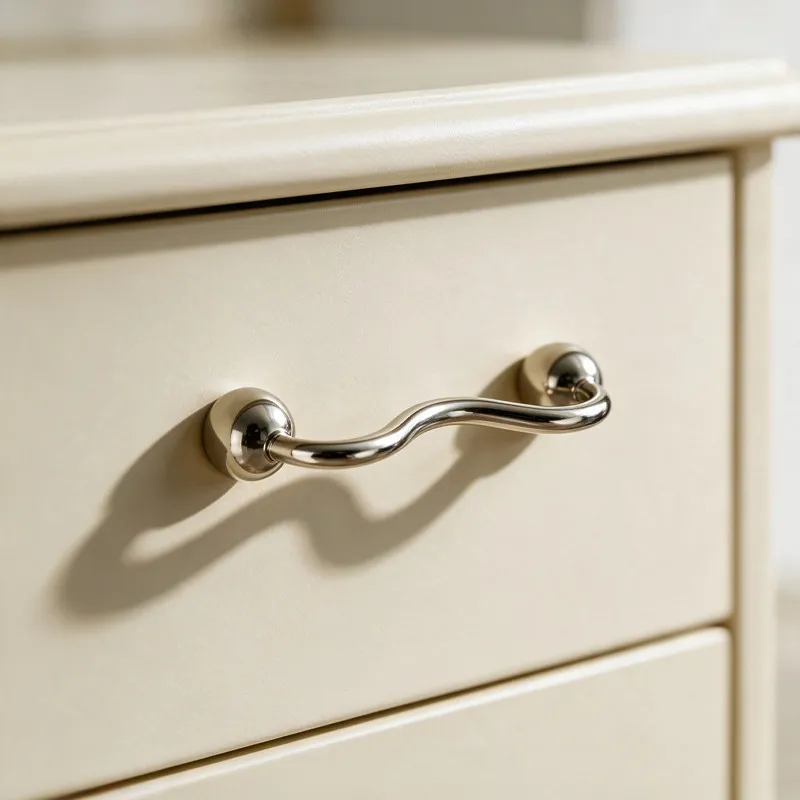 French Modern Titanium Silver Bright Silver Handle New Chinese Cupboard Door Wardrobe Drawer Antique Luxury Handle Accessories