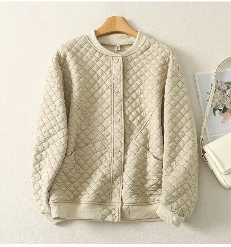 

2025 Autumn Artsy Loose Plus-Size Women's Lightweight Padded Casual Quilted Baseball Jacket Top