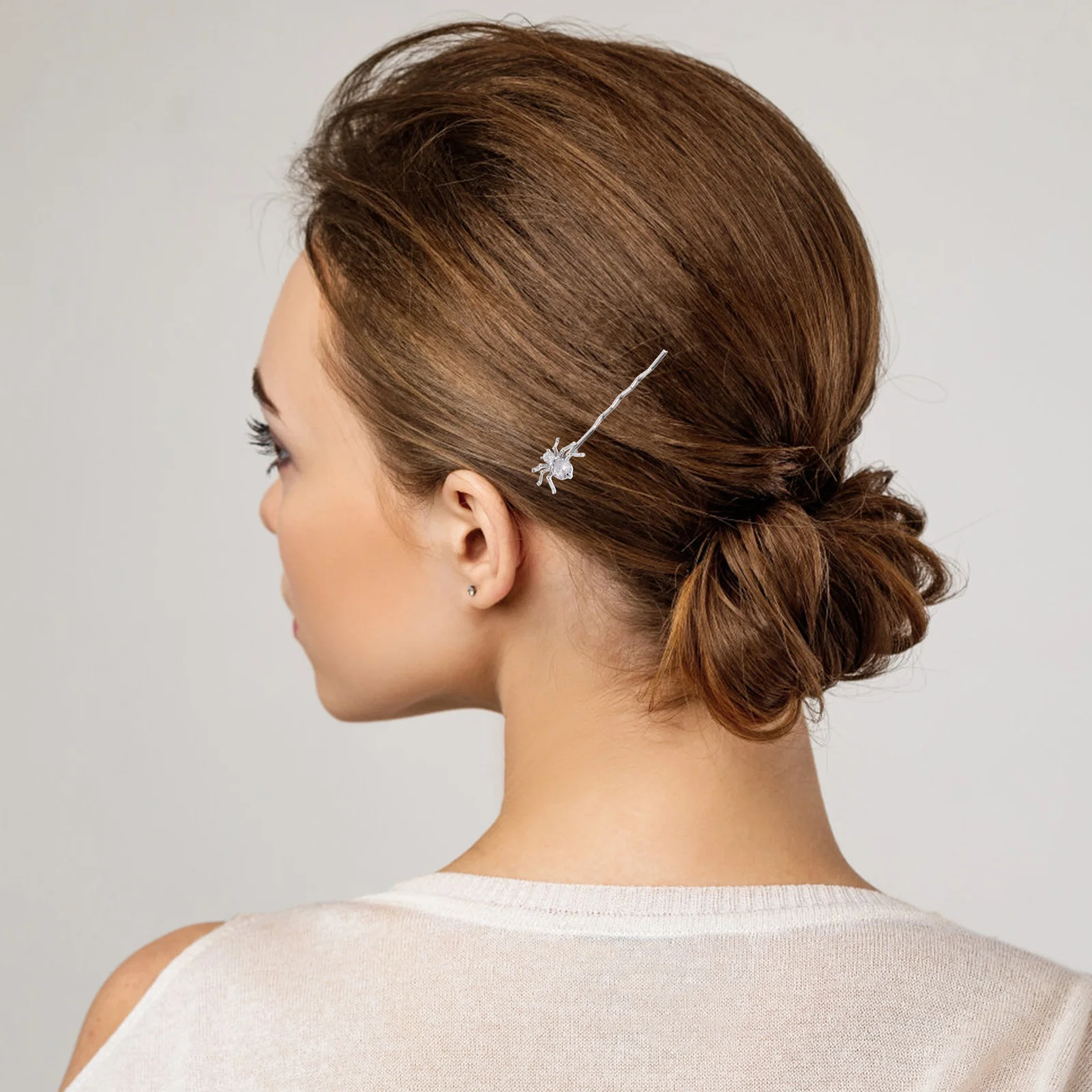 

1Pair Funny Spider Hair Clips Zircon Embellished Stylish Headdress for Girl Woman Lady All Season Outfit Match Barrettes White