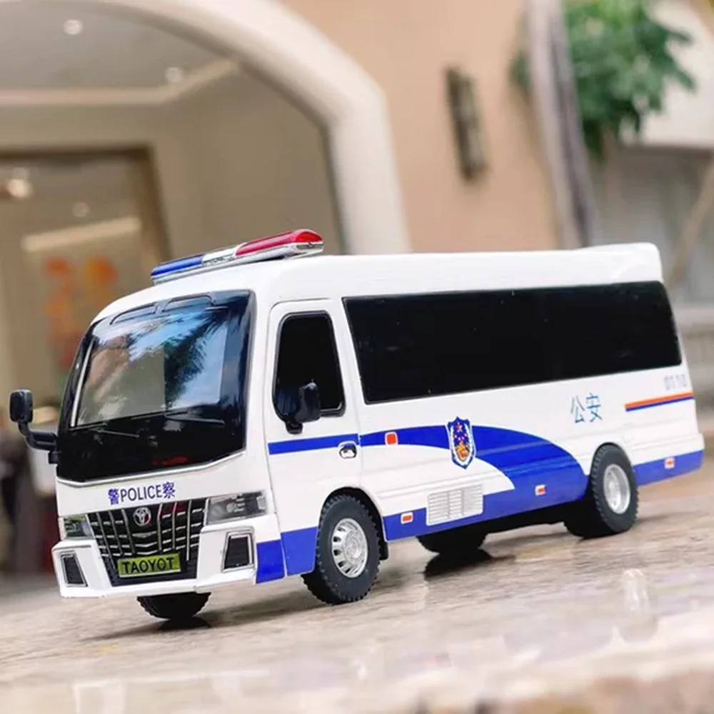

1:32 COASTER Alphard Bus Models Toys Diecast Car Doors Opened with Sound Light Pull Back Rubber Tires Police Cars Kids Presents