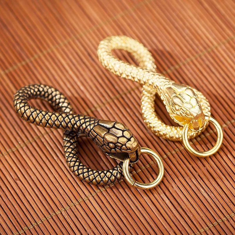 1 Piece Solid Brass Belt Hook Retro Snake Shape Keychain Fob Clip Key Ring Wallet Chain with O ring Charm Pendant Decor Gift