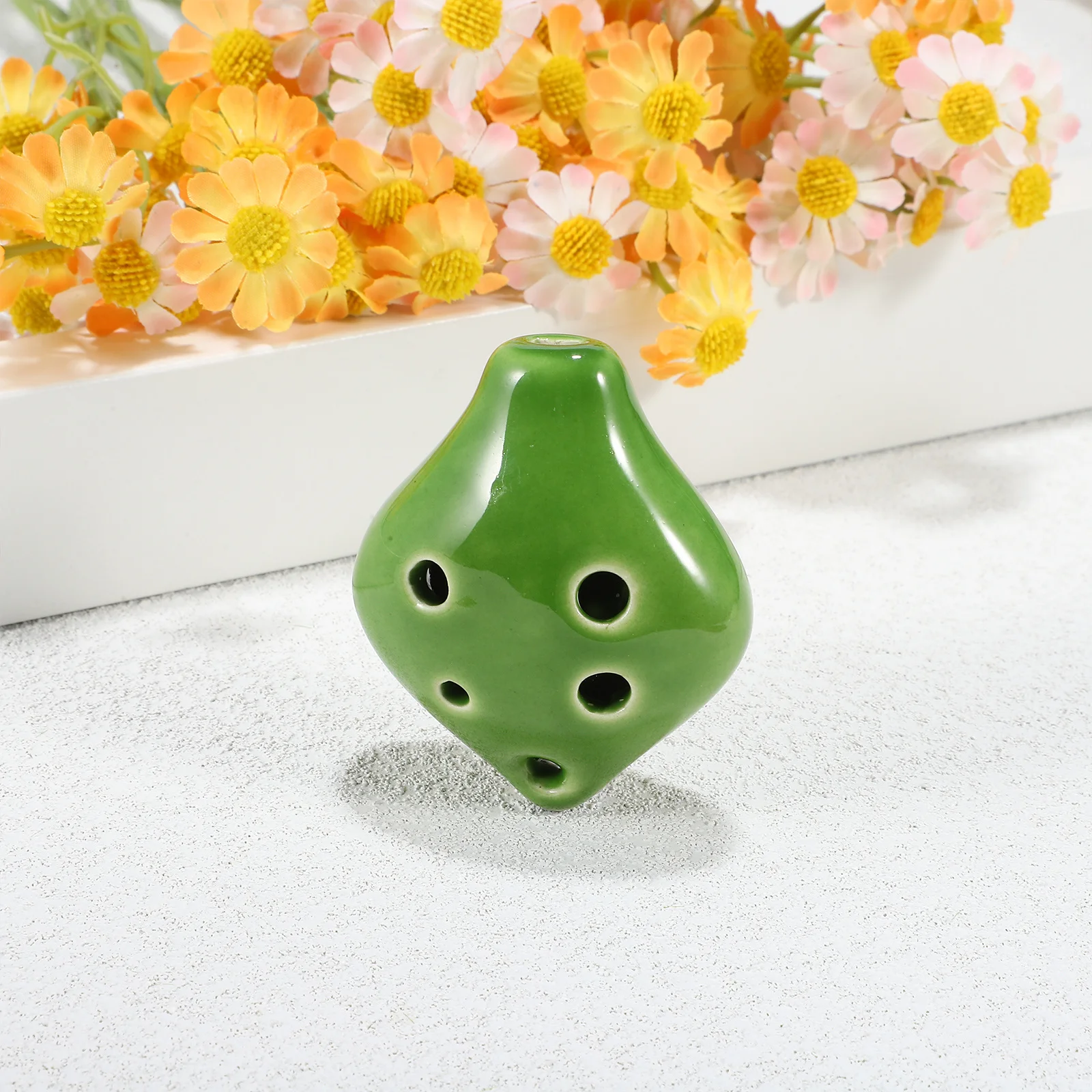 

Portable Mini Ceramic Strawberry Ocarina 6 Hole Beginner Practice Musical Instrument Clear Sound Compact 6 Hole Ocarina