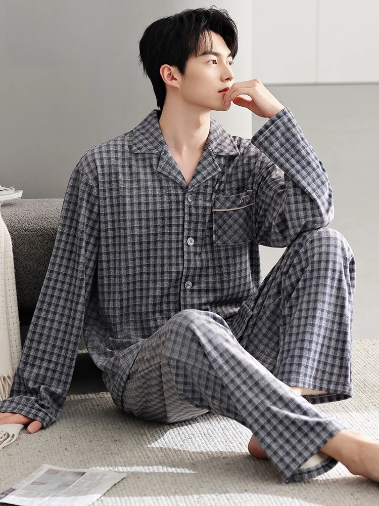 men's-thickened-coral-velvet-sleepwear-winter-home-clothes-long-sleeve-leisure-style-catman-island-velvet-soft-polyester-fiber