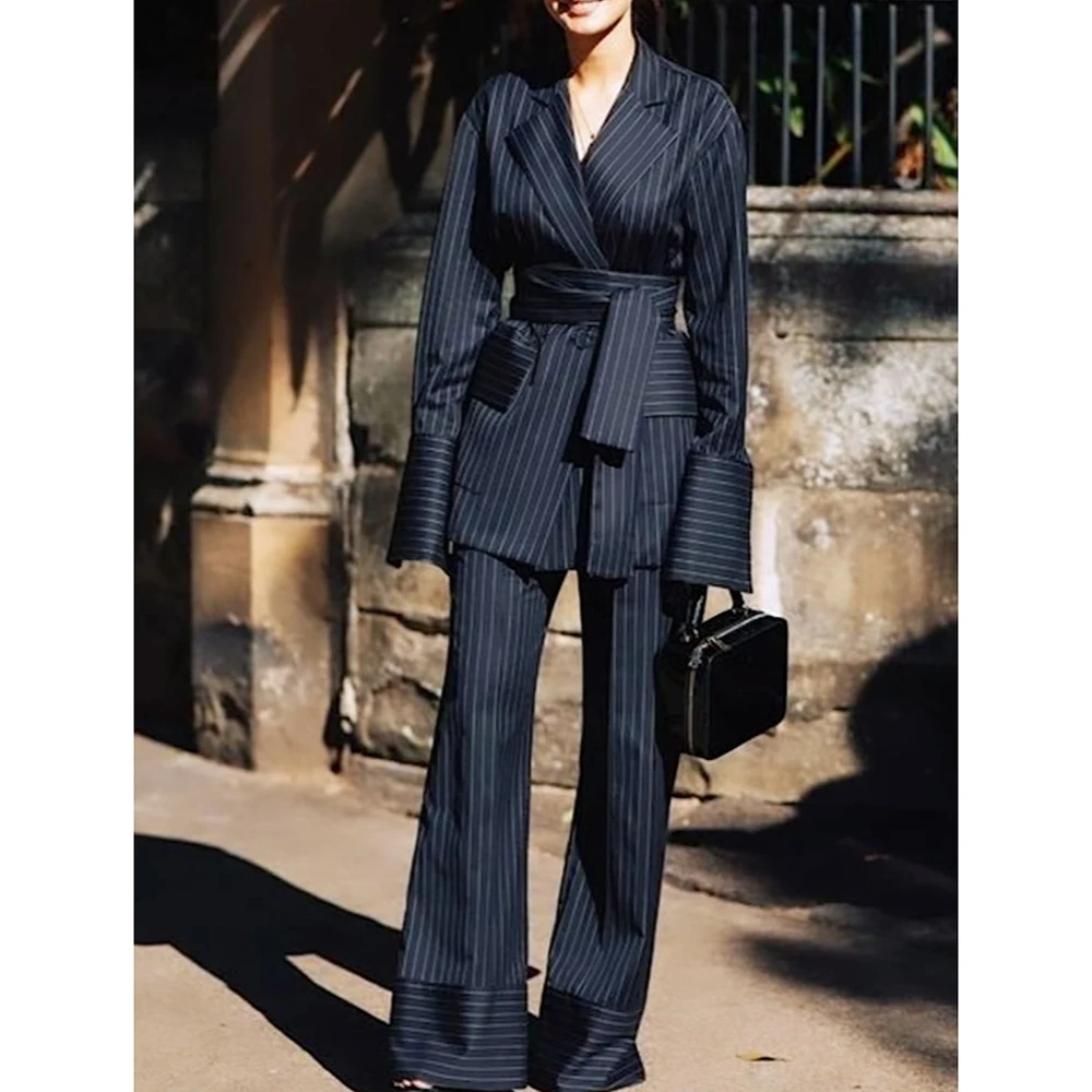 

Navy Blue Stripes Women Suit with Cinched Waist Single Button Peak-lapel 2Pieces(Jacket+Pants) Business Office Lady Set Custom