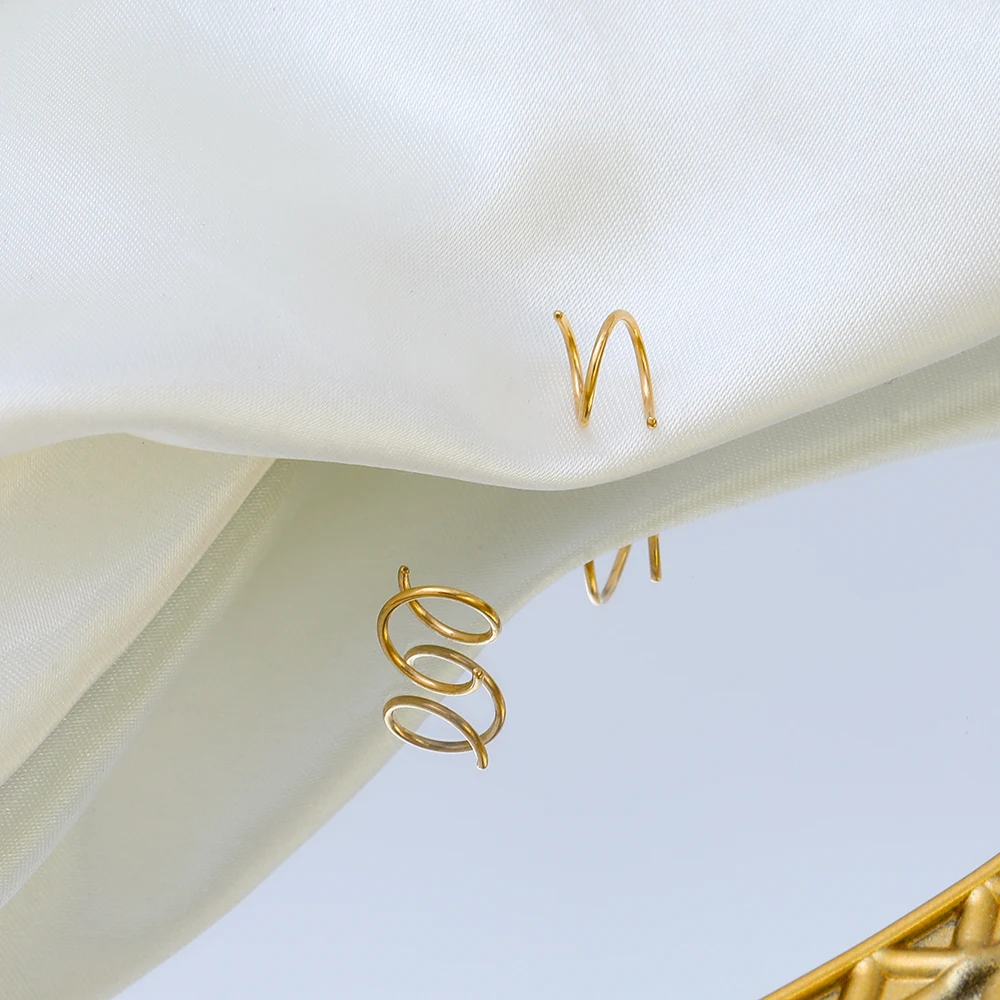 Joolim Jewelry High Quality PVD Wholesale Tarnish Free Simple Dainty Linellae Spiral Hoop Stainless Steel Earring for Women