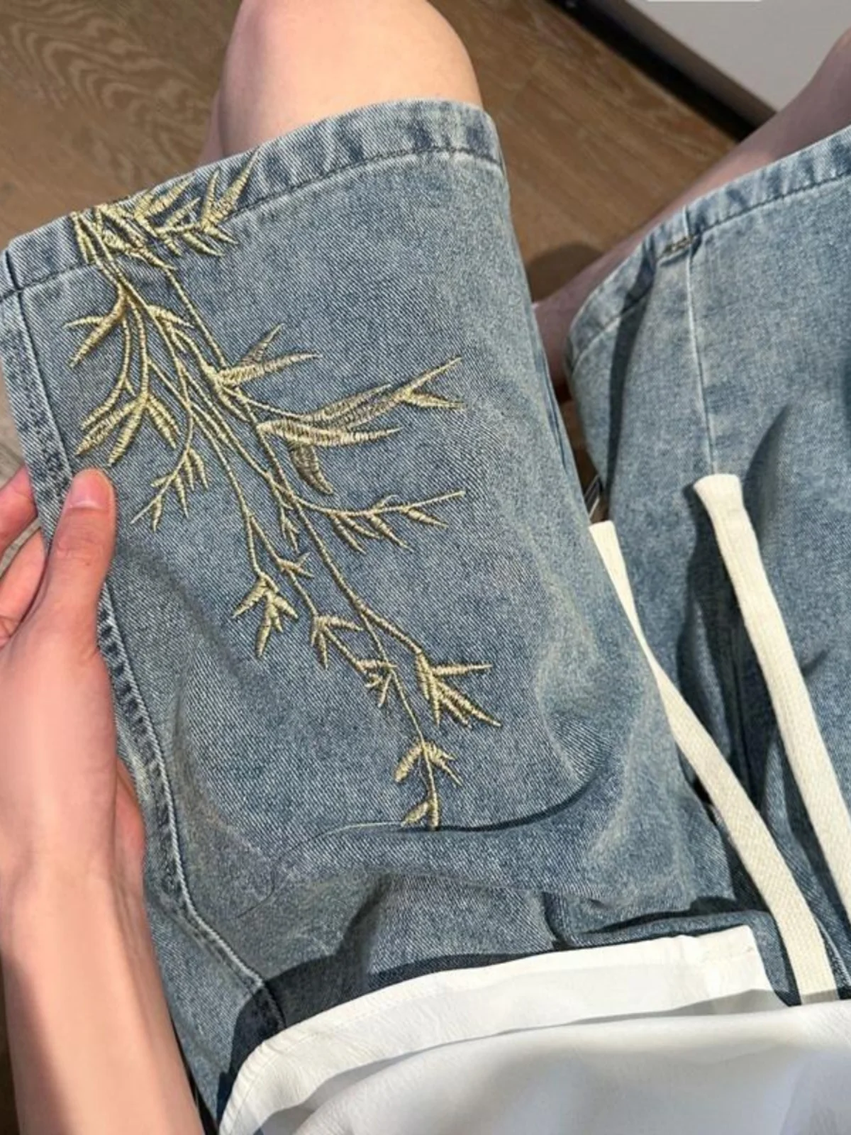 

Summer Thin Cotton Bamboo Embroidery Loose Fit Casual orts for Men High Street Waed Jeans Couples Five-Quarter Pants