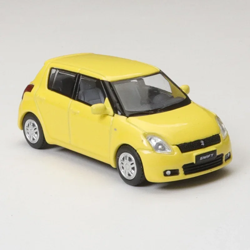 XCarToys 1/64 SUZUKI Swift Yellow Alloy Diecast Model Car Toy Collection Gift