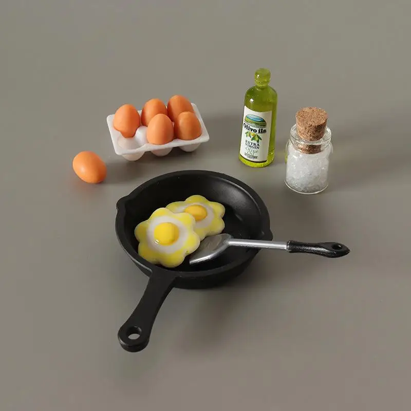 1:12 Dollhouse Mini Egg Frying Pan Kitchenware Model Dollhouse Kitchen Scene Accessories Children Pretend Play Toys Kit view 4