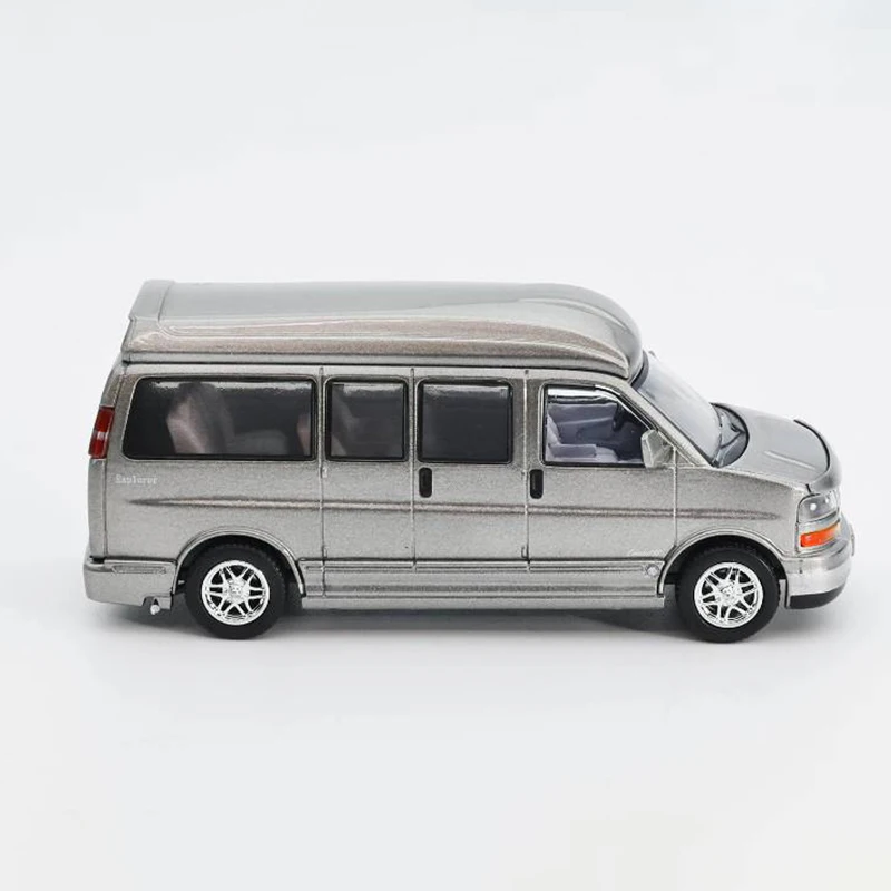 SHADOW 1:64 Scale GMC Van Diecast Alloy Car Model Adult Classic Collection Display Gift Souvenir Boy Toy