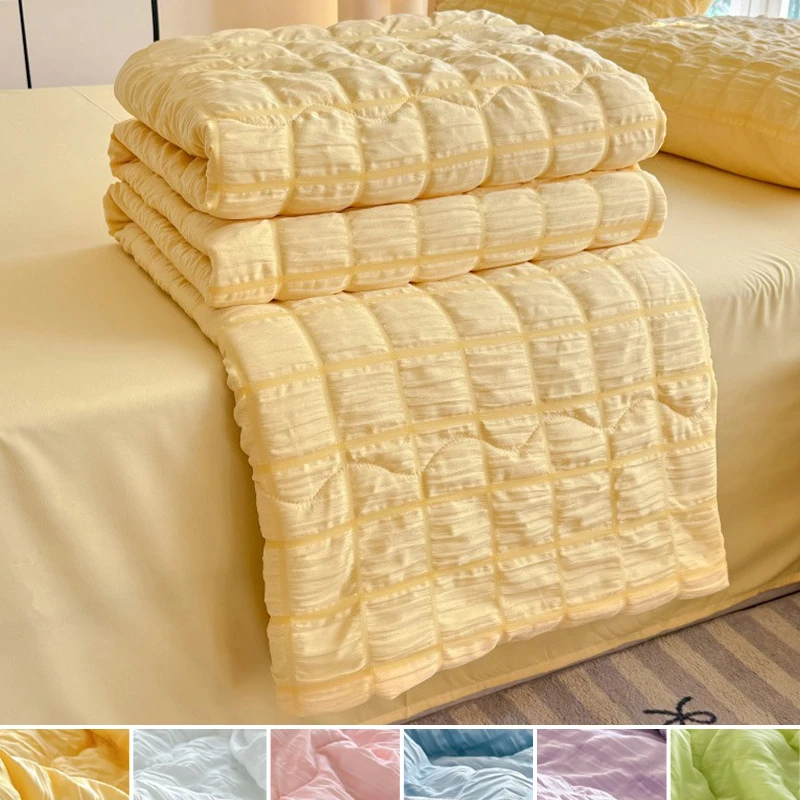 Korean-style Summer Quilt Lightweight Breathable Moisture Wicking Cooling Blanket Easy Care for Bedroom Twin Full Queen King Bed