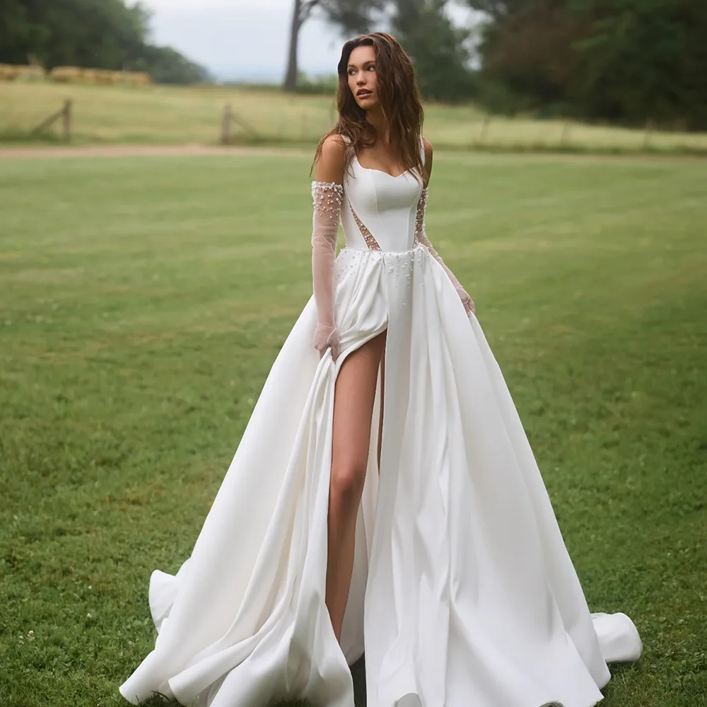 

Beach Satin A-Line Floor Length Spghetti Straps Wedding Dresses with High Slit 2025 Simple Elegant Vestidos De Novia Customized