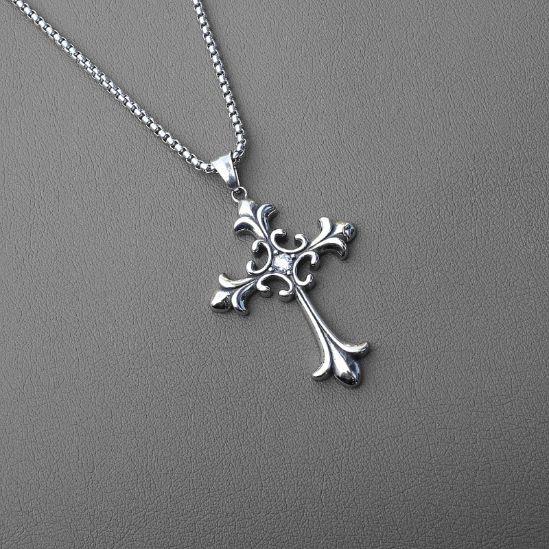 Europe and The United States Gothic Style Cross Pendant Necklace Ladies Y2k Personalized Retro Holiday Jewelry Accessories