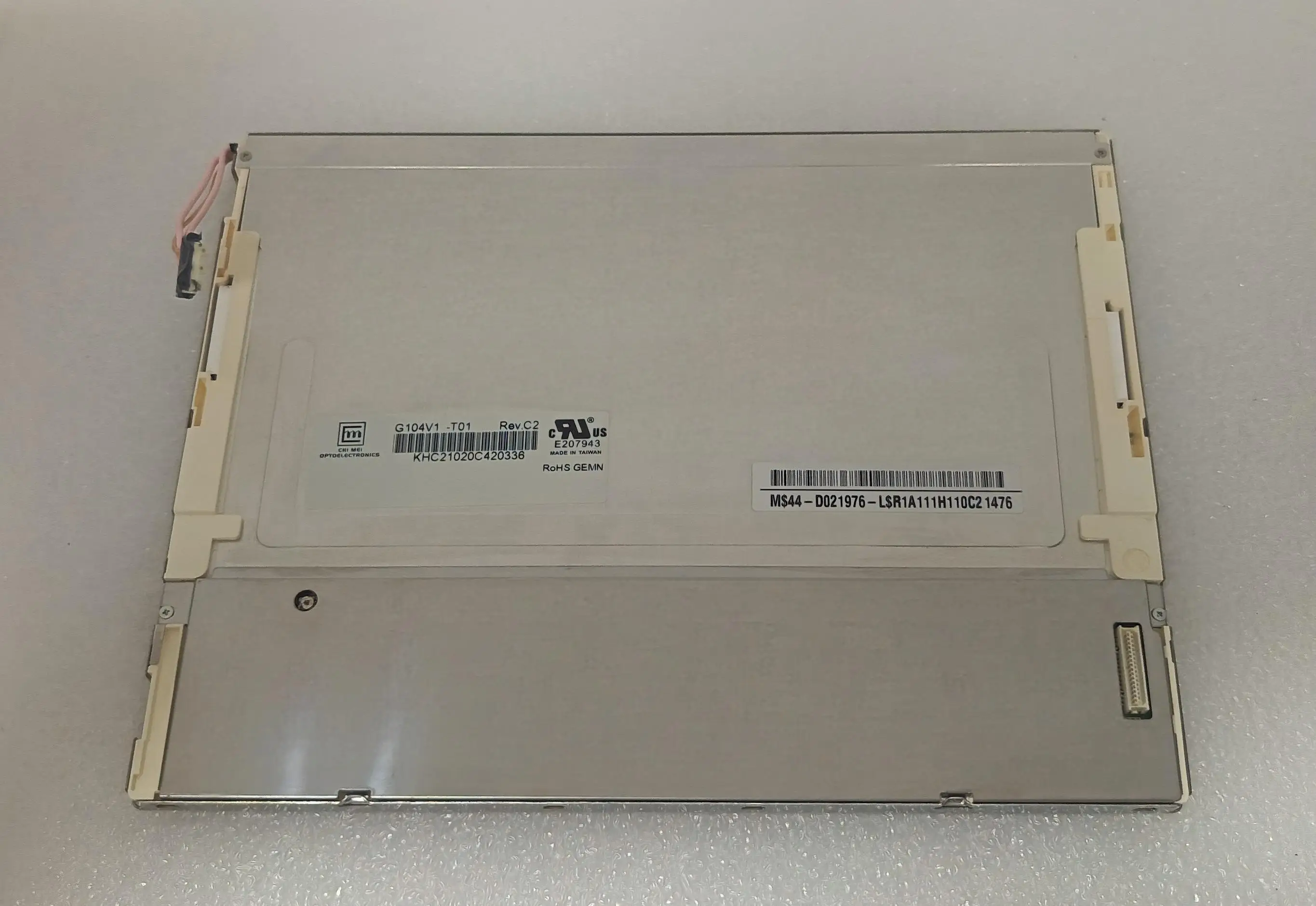 10.4” G104V1-T01 TFT LCD Panel 640*480 Resolution Industrial Display with CMOS/TTL (1 ch, 6-bit) , 31 pins Connector