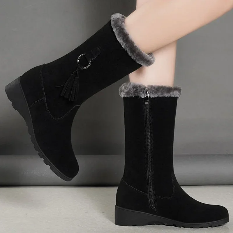 Winter 2023 new women\'s snow boots side zipper round toe mid-tube woolen cotton boots plus velvet padded wedge heel women\'s shoe