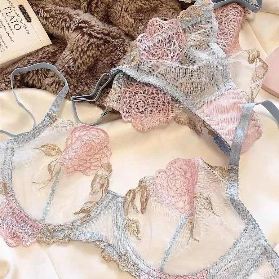 المرأة مثير مجموعة الملابس الداخلية أنيقة رقيقة الدانتيل الصدرية مجموعة انظر من خلال مجموعات موجزة الملابس الداخلية الناعمة السيدات حمالة صدر ولباس داخلي مجموعة