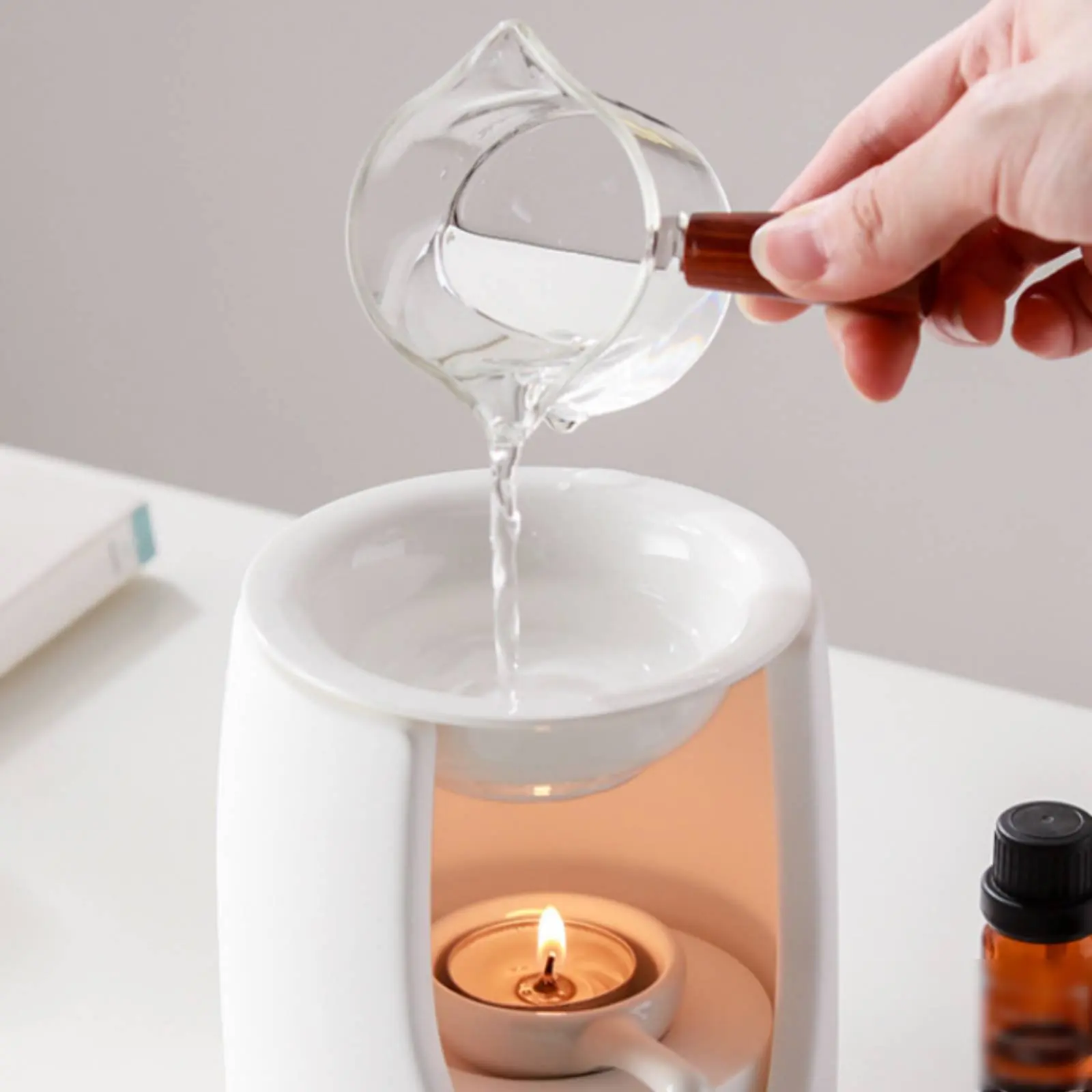 Aroma Lamp Easy to Use Ceramic Oil Burner Tealight Oil Warmer Heat Resistant Ceramic Scented Wax Burner Glossy Glaze for Bedroom