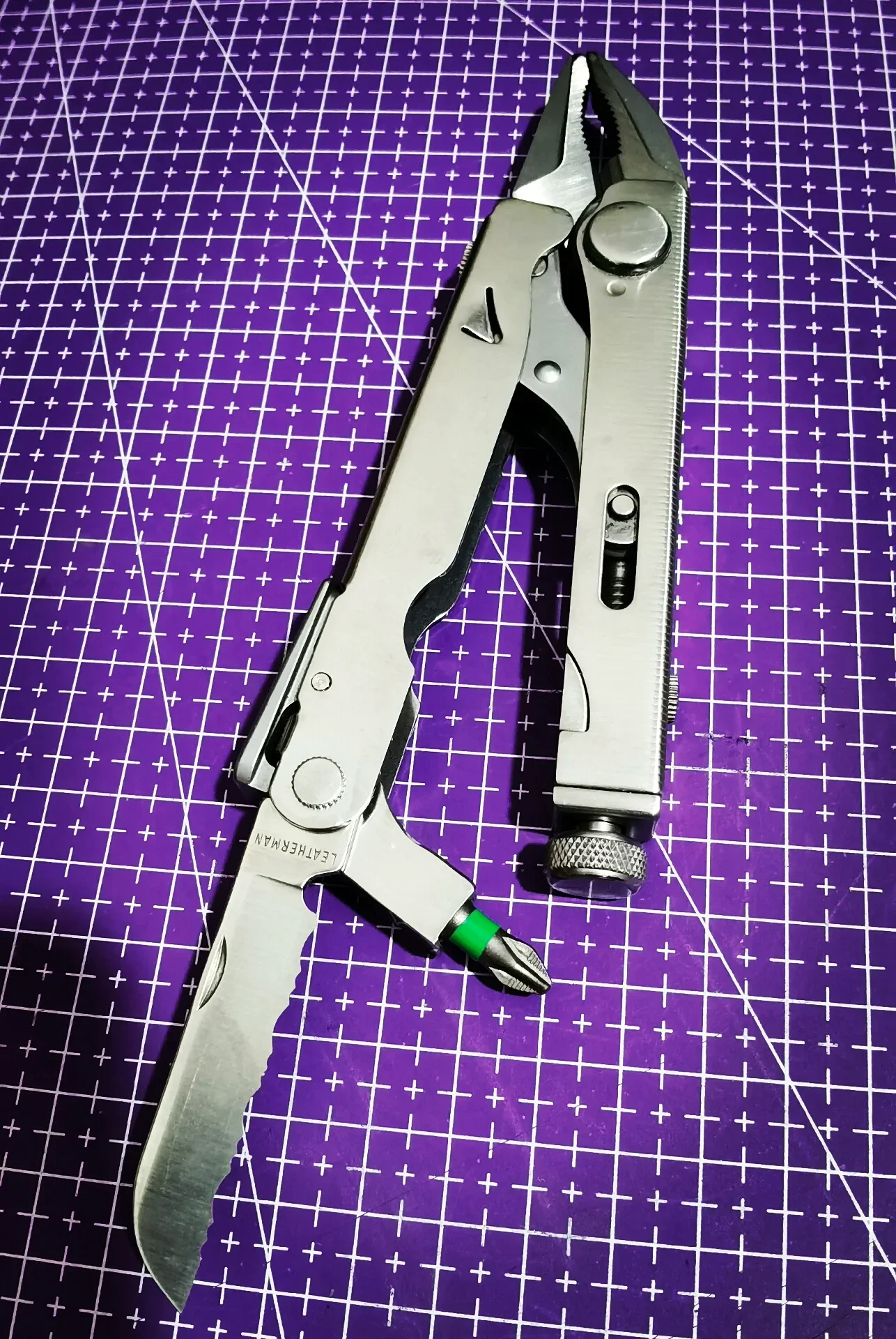 Custom 1/4 Inch Bit Driver Seat Mod Accessory for Leatherman CRUNCH Power Multi-Tool, Strong Magnetic Bit Holder Compatible