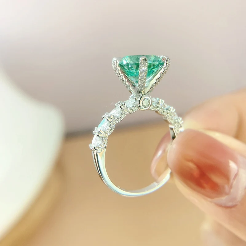 S925 Silver 3CT Green Color 100 Fact Cut Carbon Diamond Ring Women White Gold Plated Crown Engagement Ring Birthday Gift