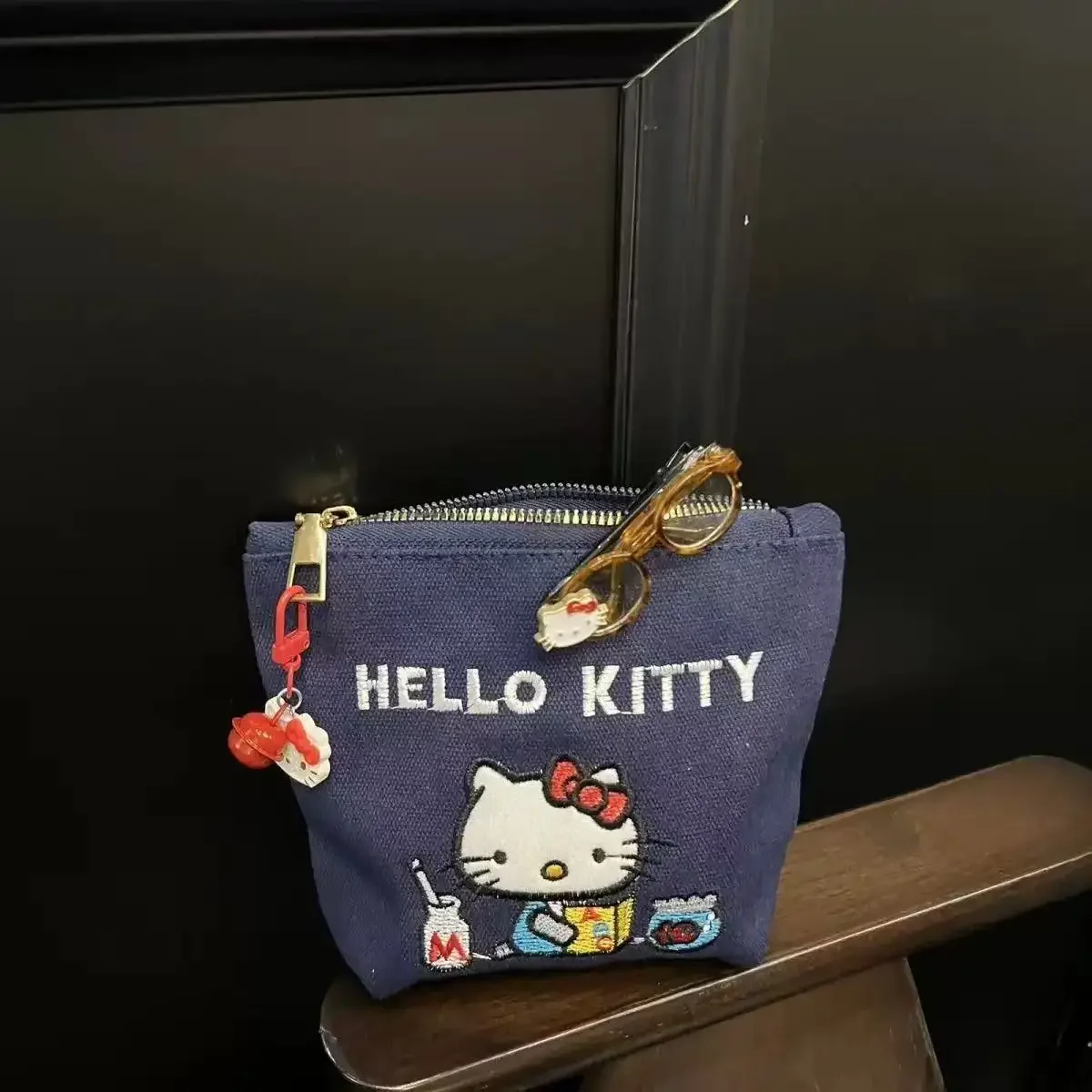 Cartoon Large Capacity Cat Embroidered Coin Purse Premium Simple Storage Bag Cosmetic Bag Limited Edition Cosmetic Storage Bag view 2