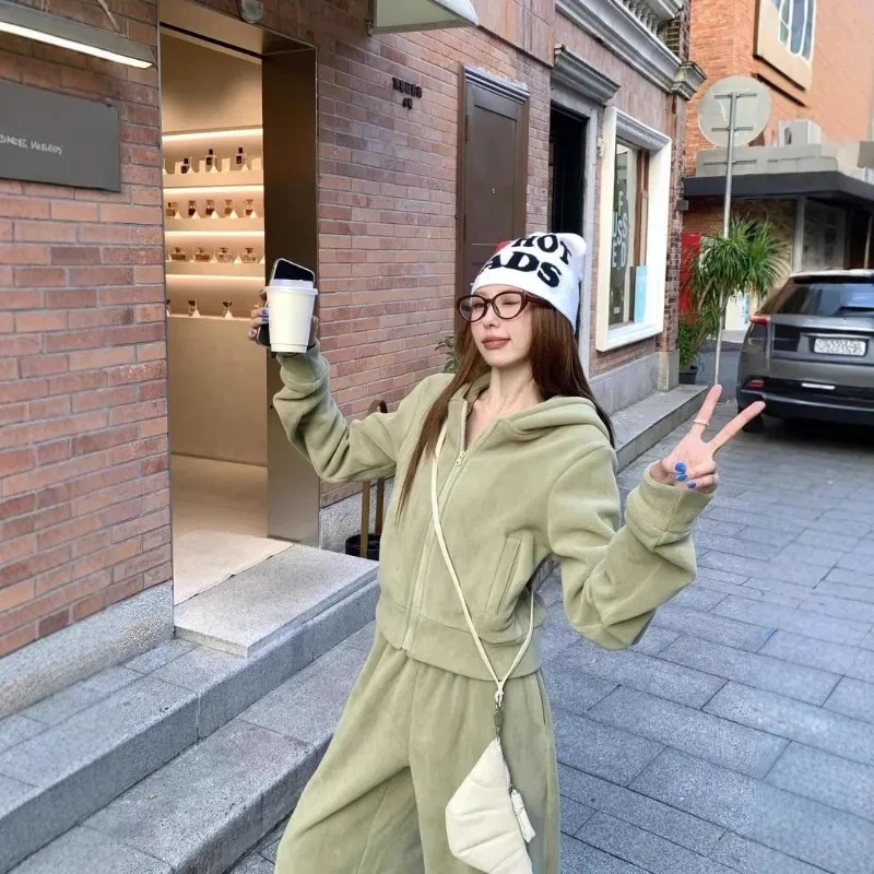 

2025 New Korean Fashion Niche Hooded Sweatshirt Jacket Top Long Pants Wide Leg Floor Pants Two-piece Set Female Clothing