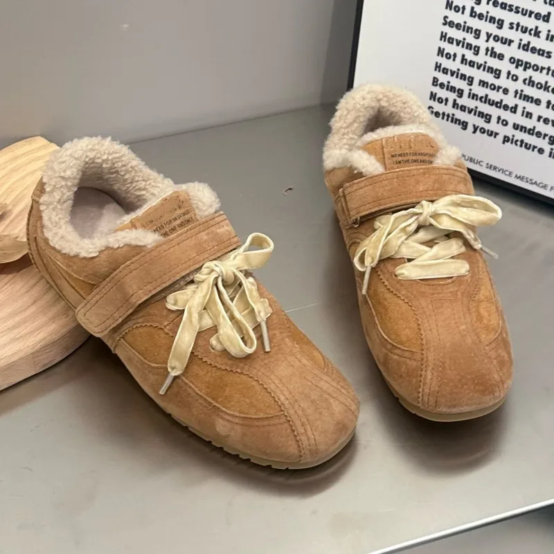 

Winter New Flat Cotton Shoes Women's Fashion Round Head Splicing Suede Front Lacing Soft Sole Anti-slip Low-top Shoes