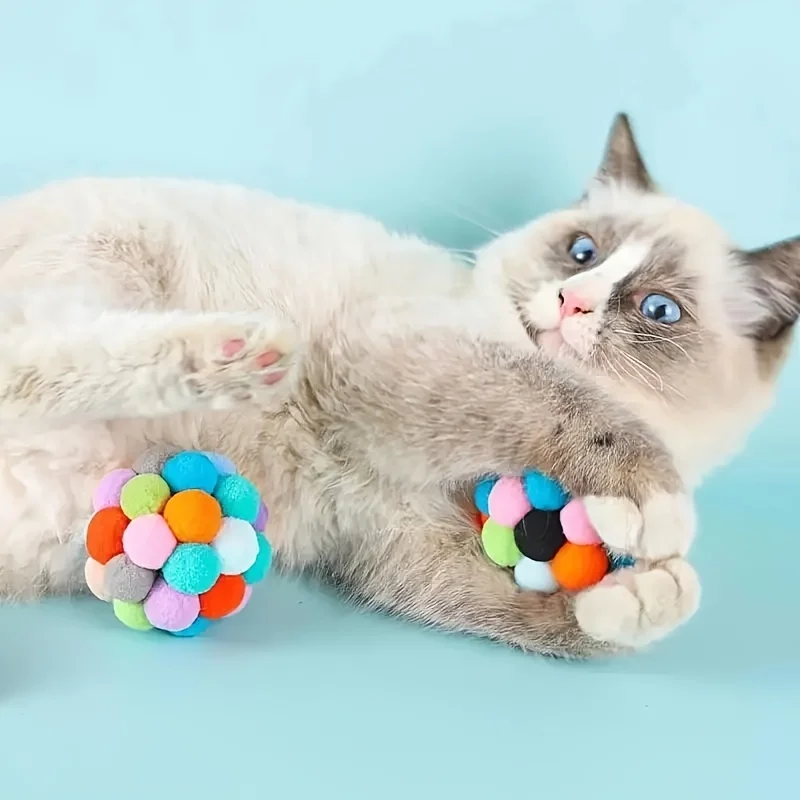 2 Stück/5 Stück Katzenball-Spielzeug, elastischer Ball mit Glocke, selbstbeschäftigungsförderndes Spielzeug für Katzen, geeignet für Hauskatzen und Kätzchen, Kauspielzeug, zufällige Farbe. – Detail 6