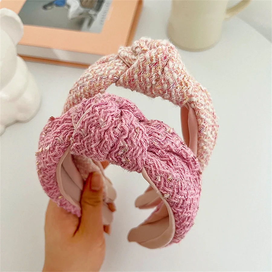 

Korean style sweet pink sponge hair hoop for women, fashionable high-end retro knotted hair clips, versatile hair accessories