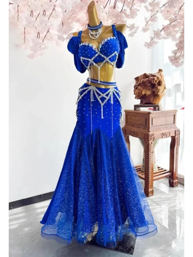 Customized high-end handmade diamond inlaid sexy oriental belly dance performance suit for women, modern dance costume set