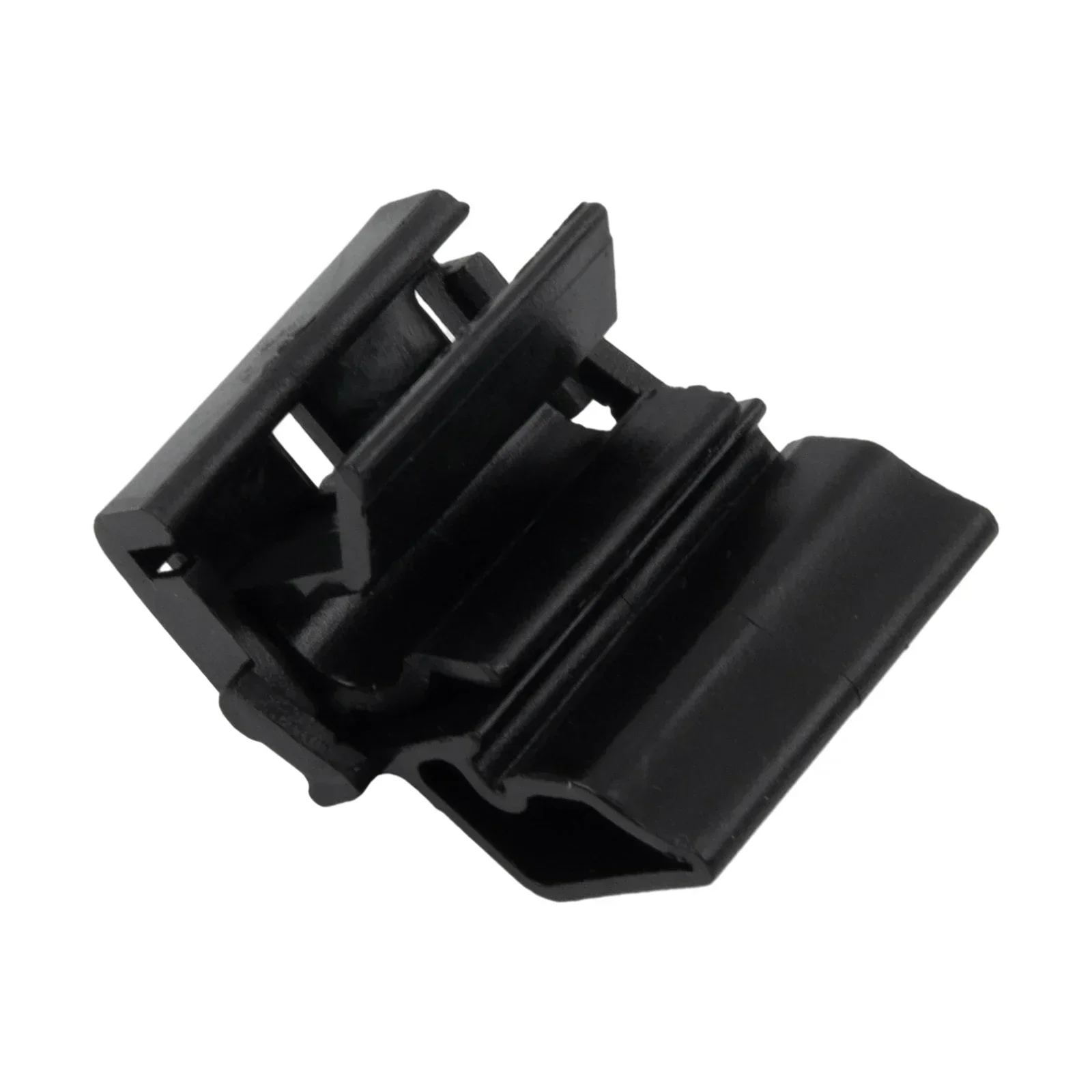 High Quality Car Accessories Front Bumper Box Buckle Hood Trunk Clip 1472872-00-B Replacement CAR Accessories Clip