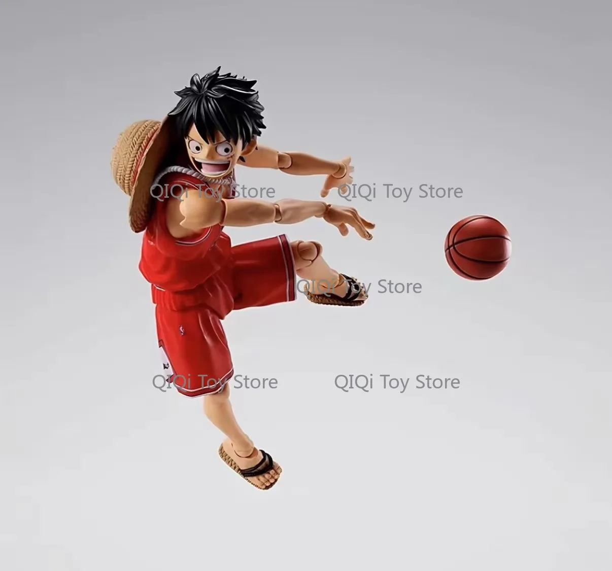 Pre-sale Bandai SHF  NBA Monch D Luffy Bulls Basketball Movable Finished Products - view 4