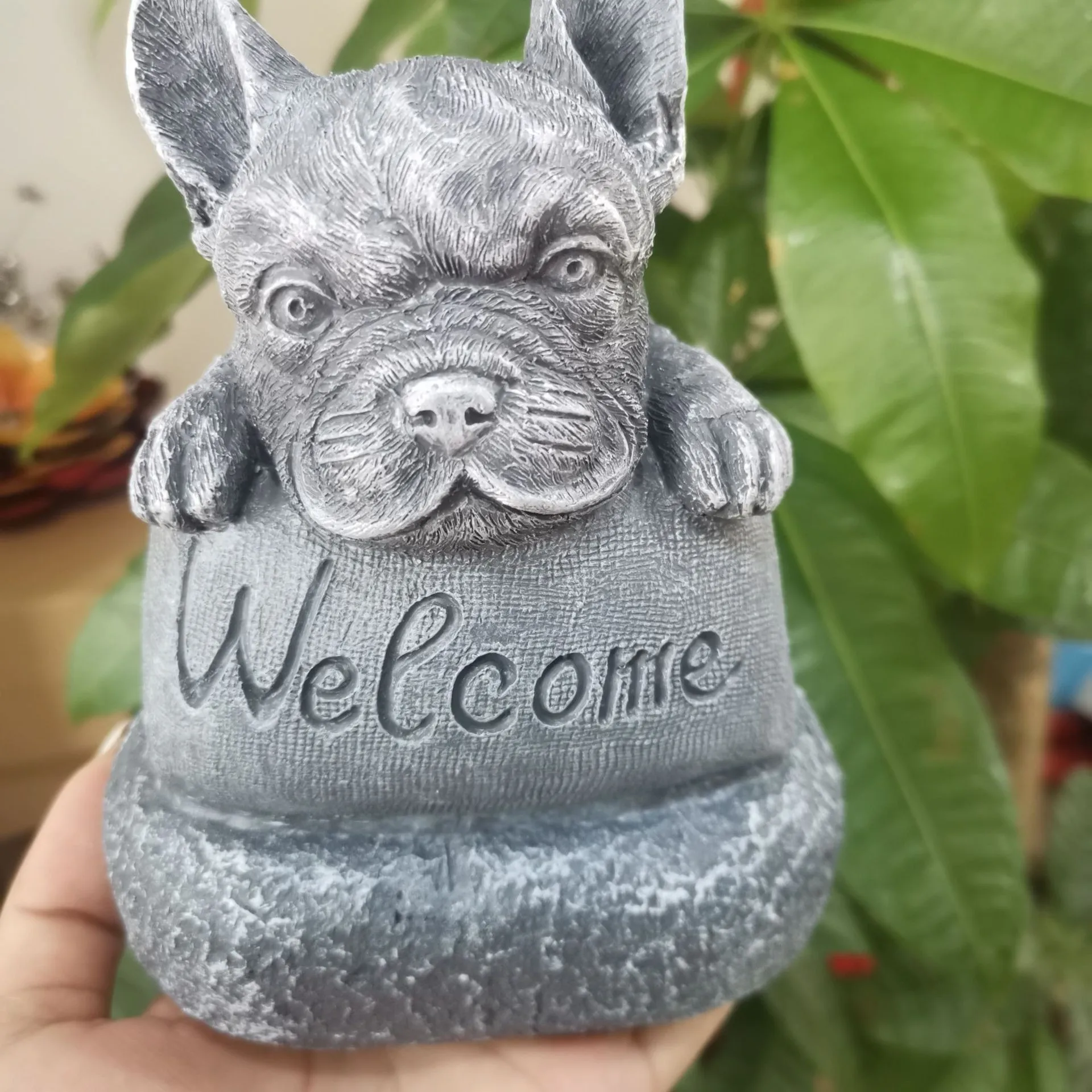 Ornament Lifelike Porch Landscape Indoor French Bulldog Welcome Statue Lawn Yard Garden Decoration Gift Outdoor