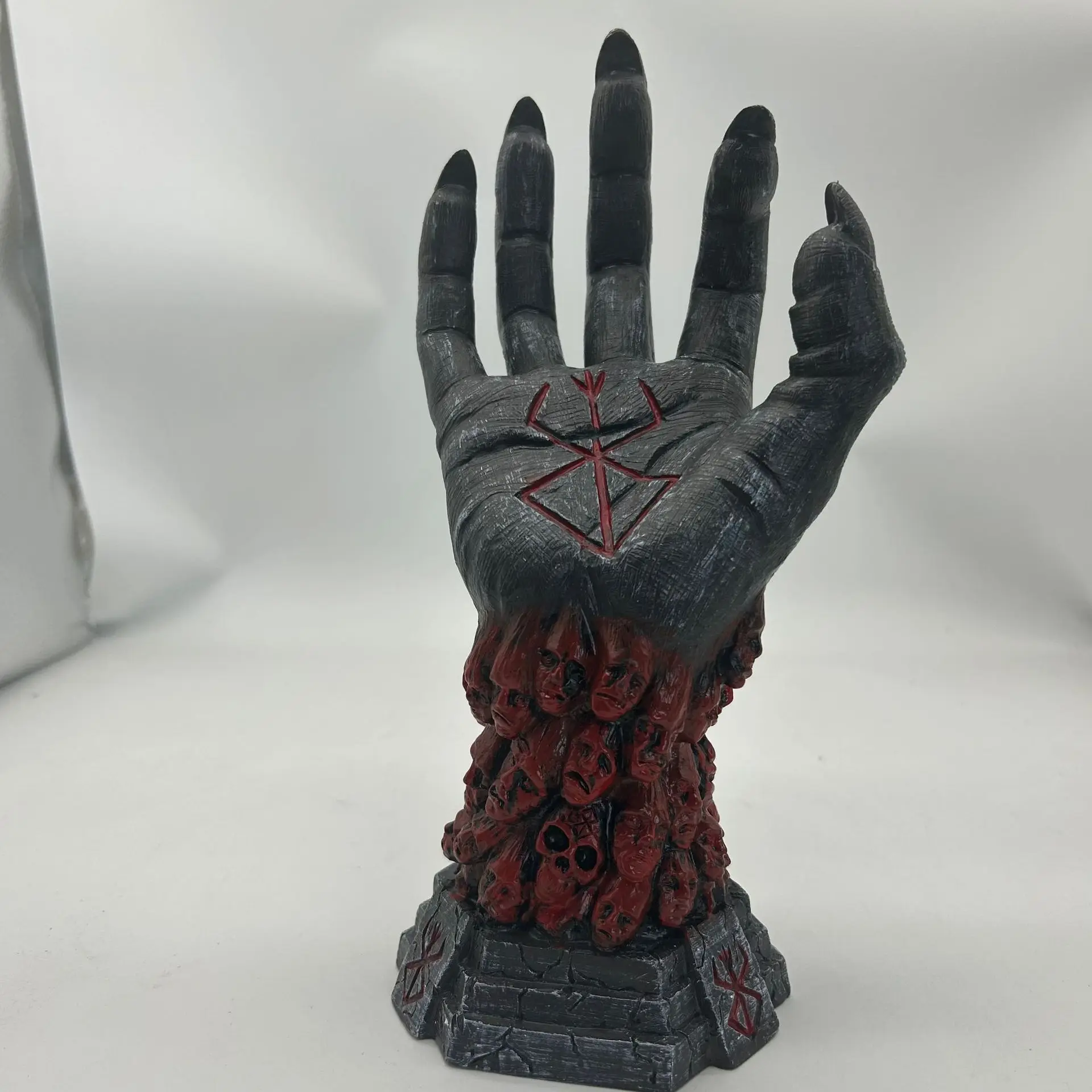 25cm Berserk Hand Of God Resin Anime Figure Berserk Rune Hands Sculpture Guts Figure Model Home Action Figure Black Figu