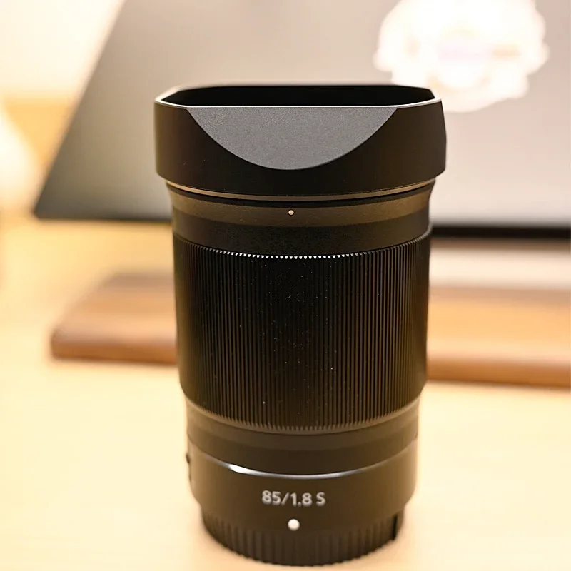 

Bayonet Metal Square Lens Hood Comes With Metal Cap for Nikon NIKKOR Z85mm F1.8S Z 85mm F/1.8 S