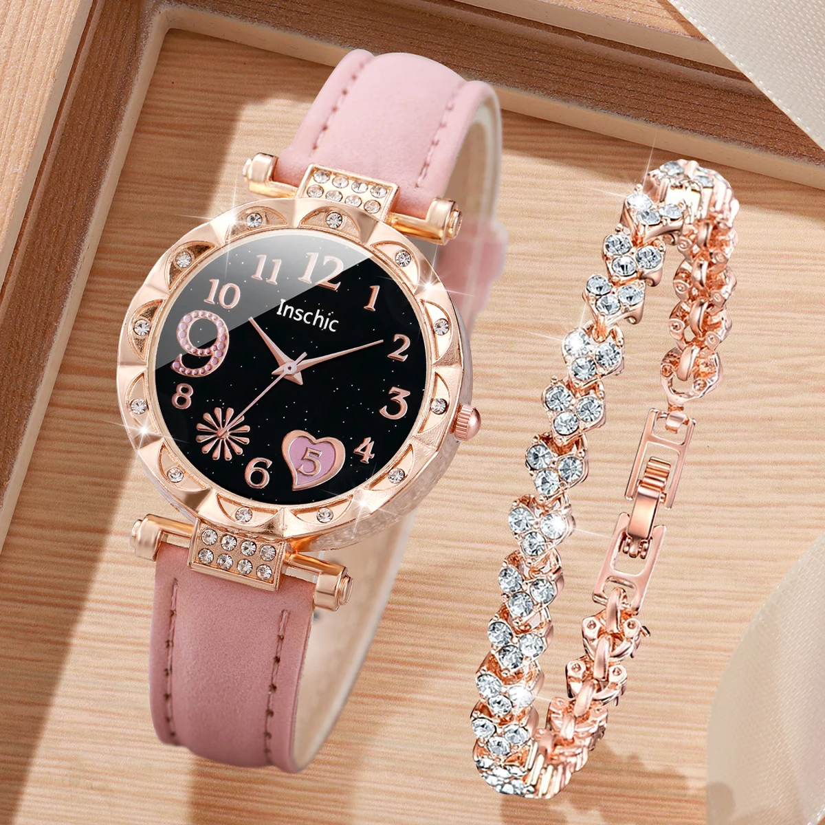 2/4/6PCS Fashion Rhinestone Women Watches Heart Dial Quartz Watch Casual Leather Band Wristwatches Bracelet Set（Without Box）