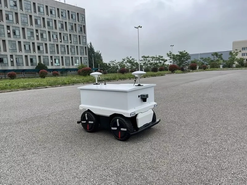 Universal Automatic Navigation Intelligent Chassis Robots Food Delivery Robot for Hospital UGV-8
