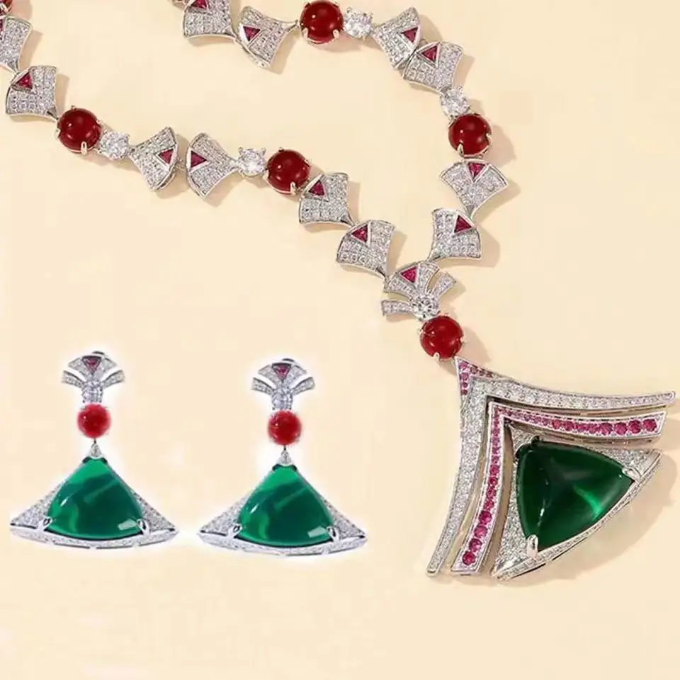 

Vintage Advance Green Color Red Agate Beads Drop Earrings Necklaces Set AAA+ Zircon Necklace Chain Jewelry Sets for Women Party