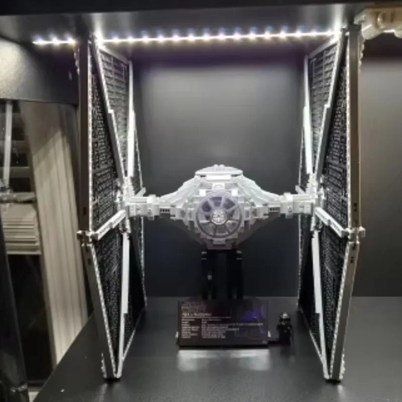 Stock 1685PCS Star Battle TIE Fighter Imperial Flagship Space Model Building Blocks Toy Brick Gift, Compatible with 75095 35007 view 4