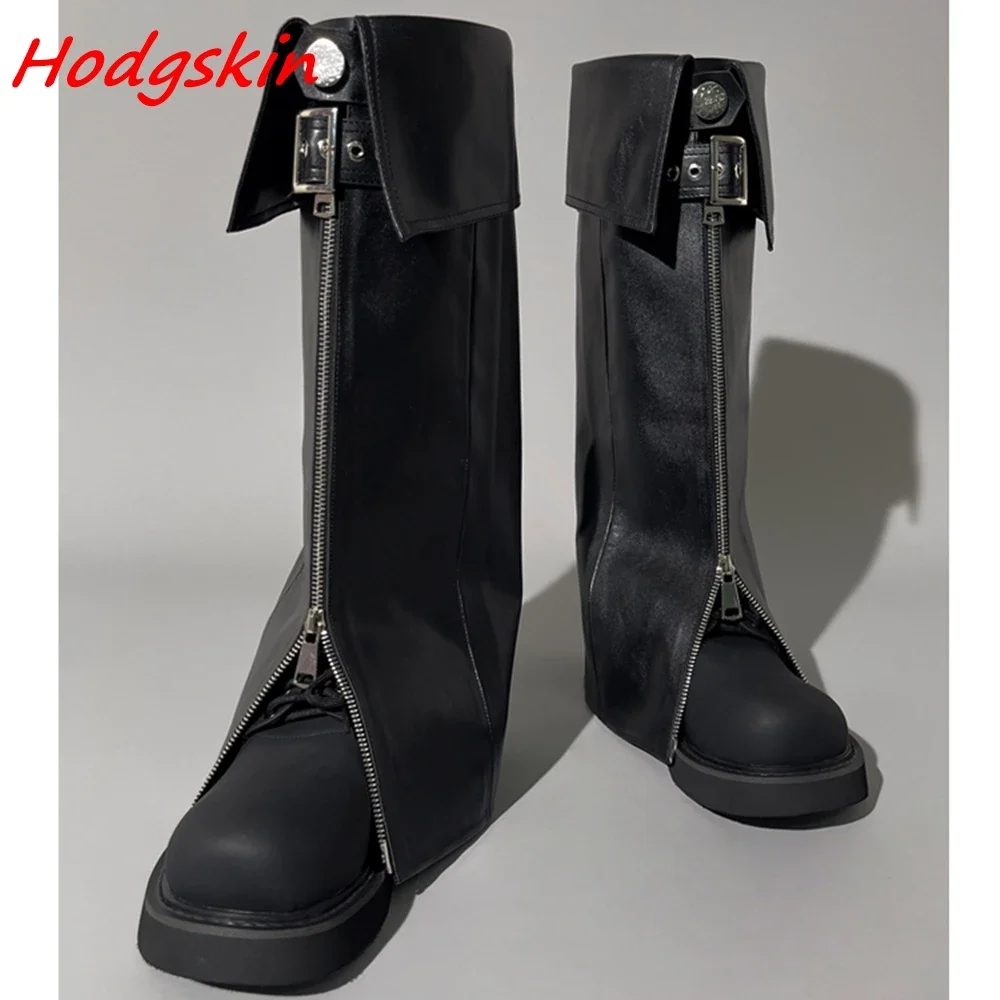 

Женские кожаные ботинки до середины икры с круглым носком и блестящими квадратными пуговицами на массивном каблуке, весенне-осенняя повседневная черная модная обувь на молнии для пар