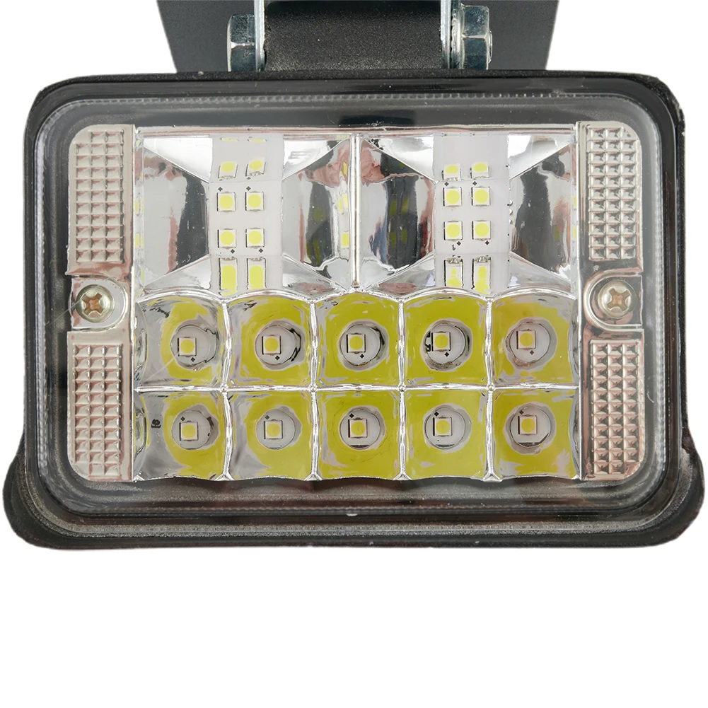 

Outdoor Field Work Lighting LED Work Light Torch Light ABS PC 18V Li-Ion Battery 30W LED-wick 18 LED Work Light