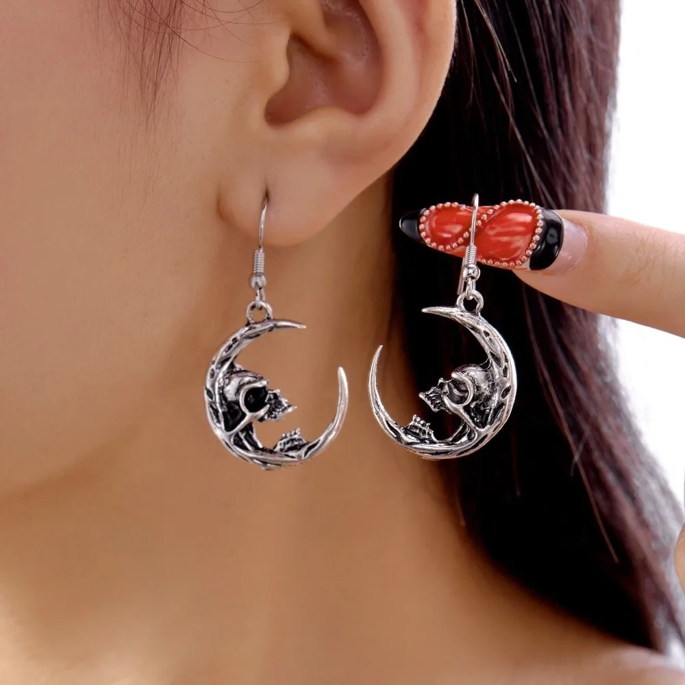 Retro Skeleton Halloween Earrings Metal Silver Ghost Ear Studs Long Tassel Punk Skull Dangle Earrings Unisex