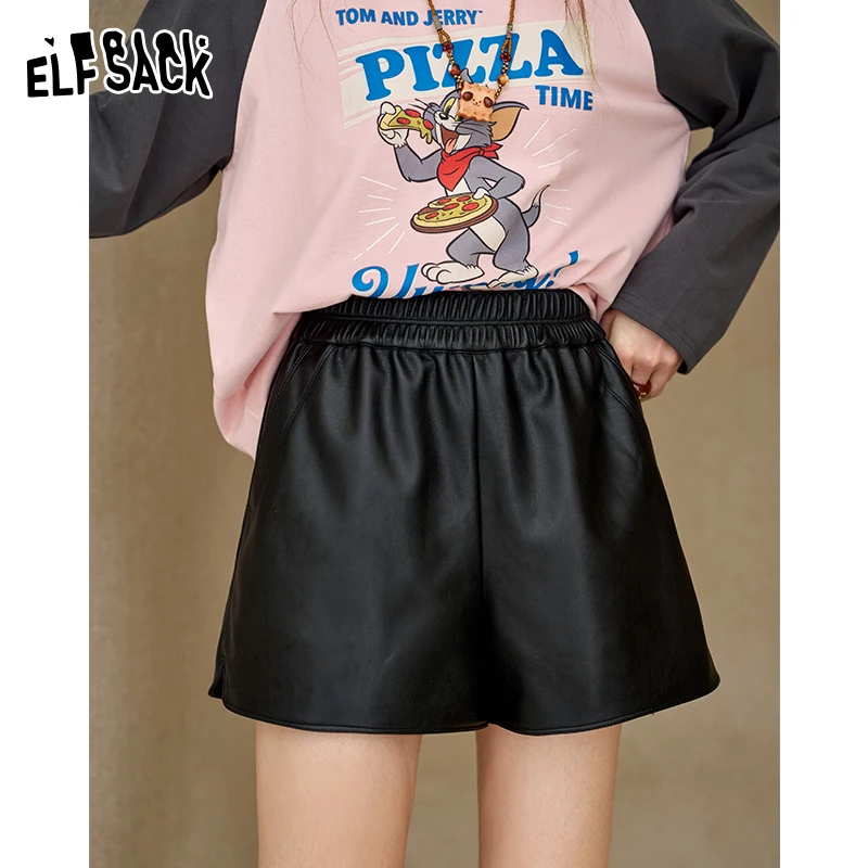 

ELFSACK 2024 Autumn New Arrivals Retro pu leather shorts women, loose casual pants