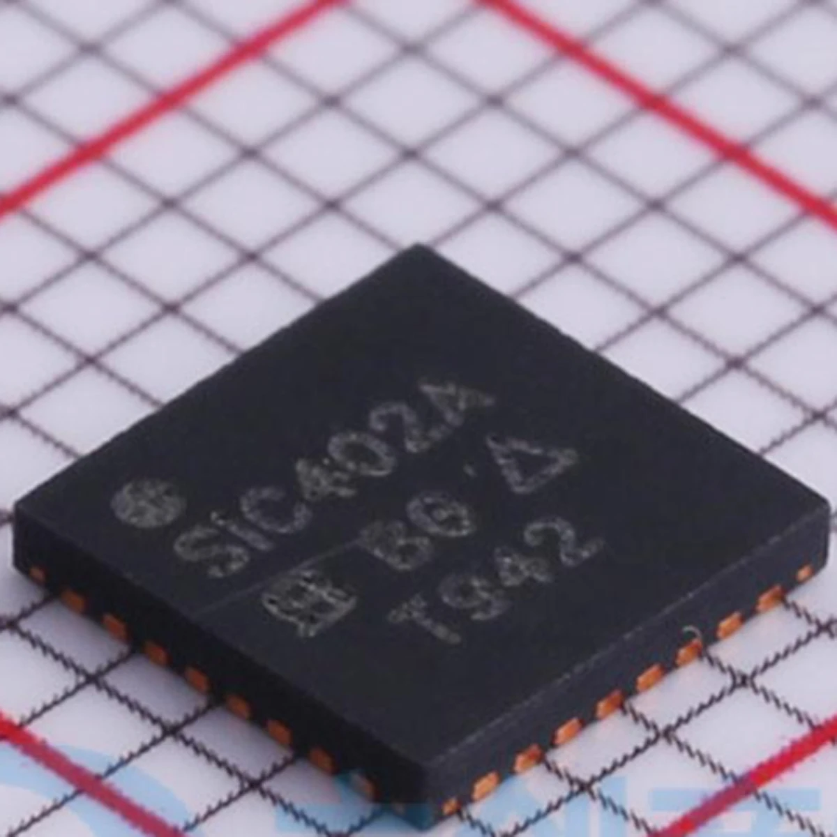 10PCS NEW original SIC402ACD-T1-GE3 DC-DC power chip step-down 0.6V ~ 5.5V 10A 200kHz~1MHz SIC402ACD SIC402A PowerPAK® MLP55-32L