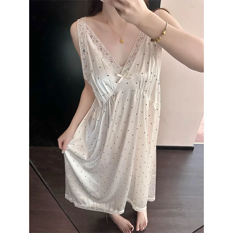 

V-neck Lace Polka Dot Suspender Pajamas Women's 2026 Summer New Models with Chest Pads and Thin Loungewear Pajamas