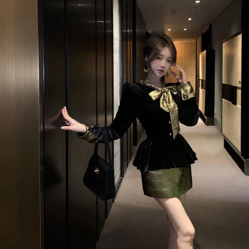 Camisa de terciopelo con pajarita para mujer, Tops Vintage con manga abombada y cintura ajustada, Blusa elegante de fiesta a la moda para primavera 2025