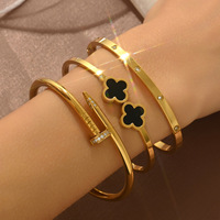 Non-Fading Fashion Gold round Love Letter Bracelet Women Simple Versatile Titanium Steel Ring Jewelry Elegant Personality