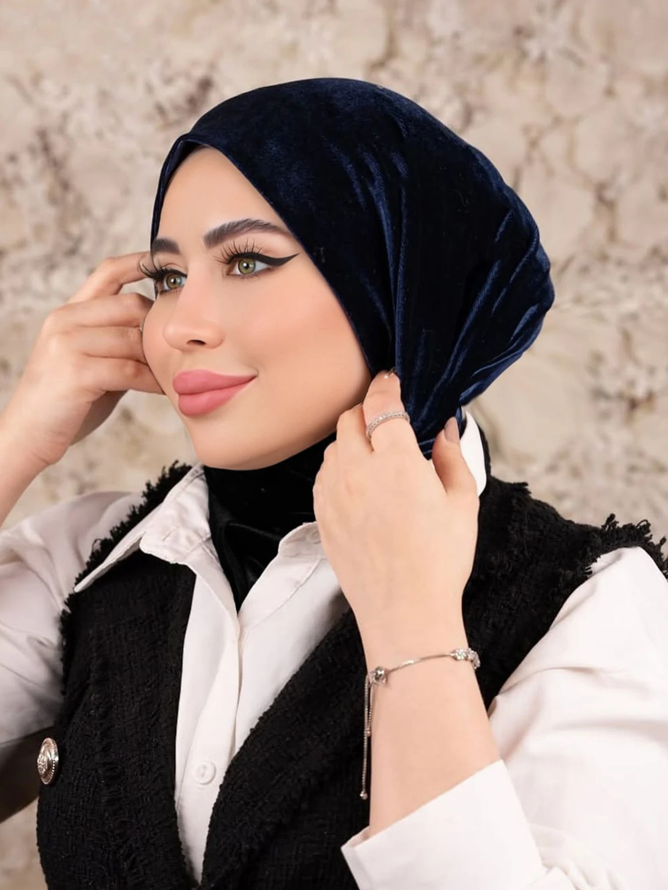 

Muslim Flannel Turbans Bonnet Cap Instant Undercap Hijab Headwrap Headband Scarf Abaya Hijabs Women High Quality