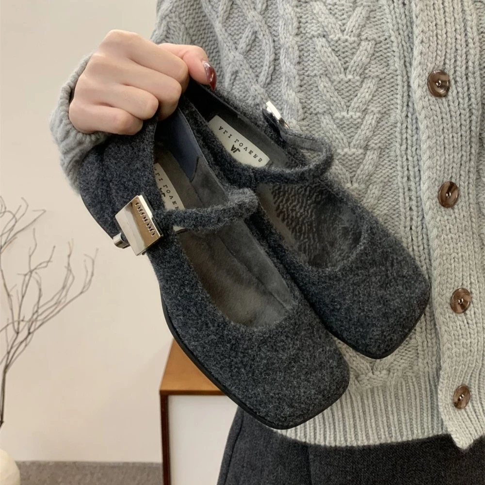 Mary Jane Mao Mao Schuhe Damen Winter Oberbekleidung Neue französische Retro Wollschuhe mit dickem Absatz Damen Fleece-gefütterte High Heels