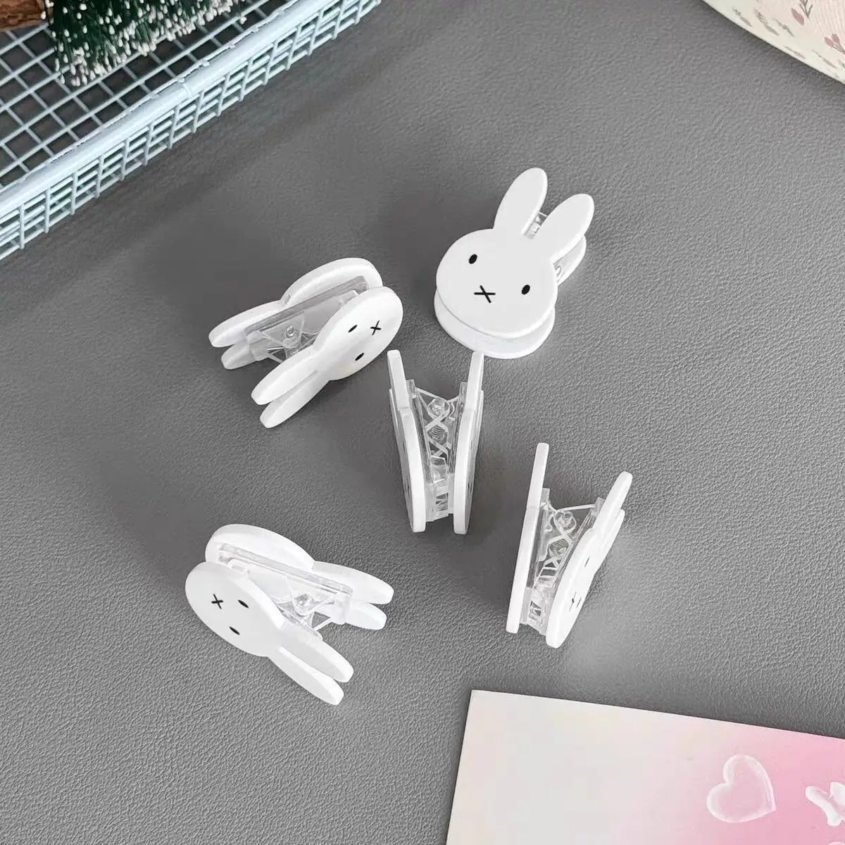 Miffy Acryl-Kawaii-PP-Clips zum Befestigen von Testpapieren, zur Aufbewahrung von Haftnotizen und Tagebüchern von Schülerinnen sowie zur Organisation von Dokumenten. – Detail 5
