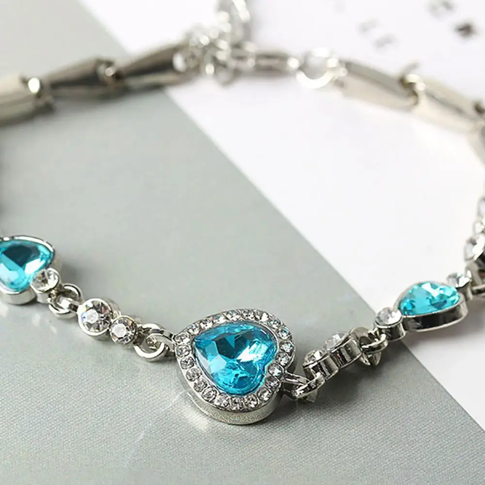 Women Heart Shape Blue Rhinestone Bracelet Adjustable Elegant Chain Bracelet For Party Jewelry Shiny Rhinestone Bangle Bracelet